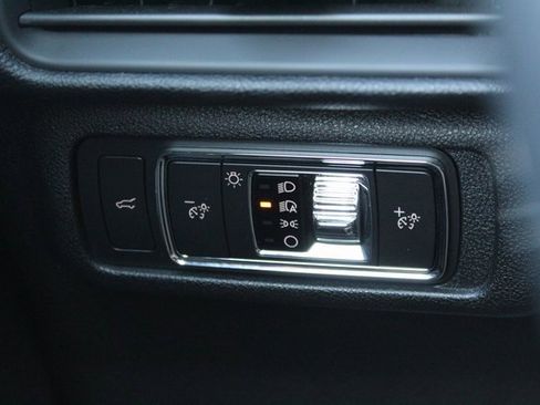 Certified 2022 Lincoln Corsair Reserve w/ Elements Package image 23