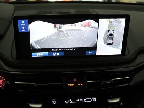 Certified 2026 Acura MDX SH-AWD w/ Advance Package image 24