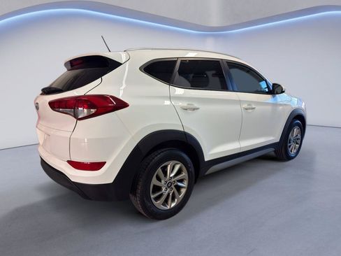 Used 2017 Hyundai Tucson SE w/ SE Popular Package 02 FWD image 8