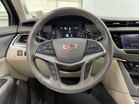 Certified 2023 Cadillac XT5 Premium Luxury w/ Technology Package image 21