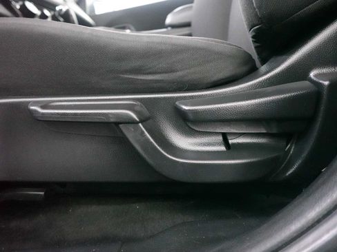 Used 2016 Honda HR-V LX image 14