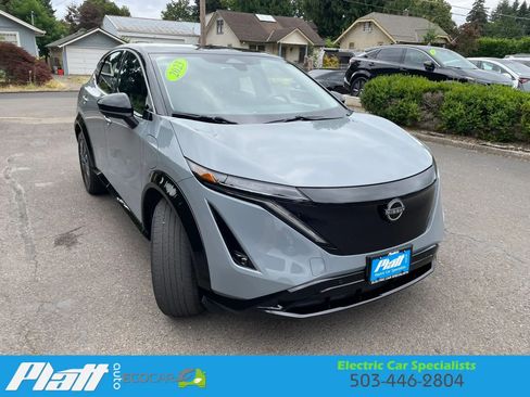 Used 2023 Nissan Ariya FWD image 19