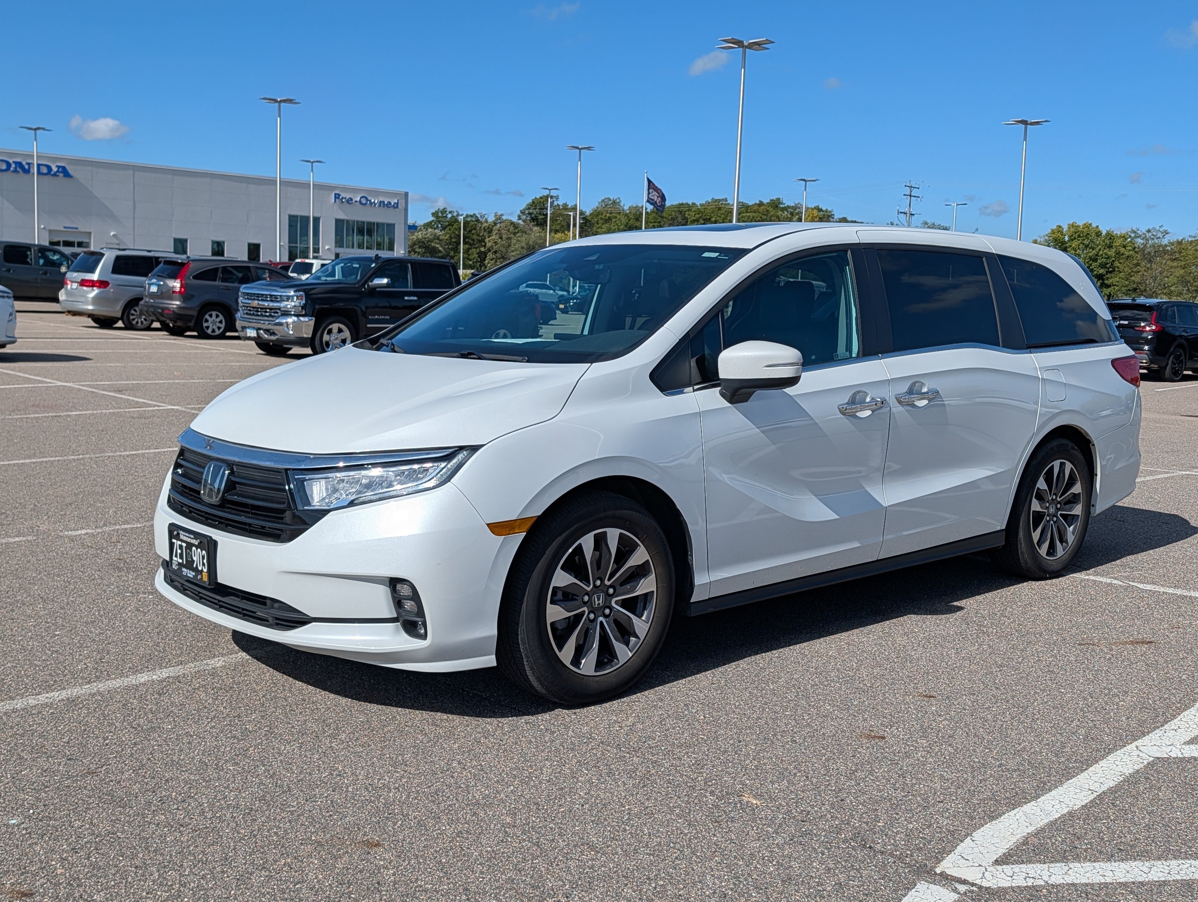 Used 2022 Honda Odyssey EX-L image 2