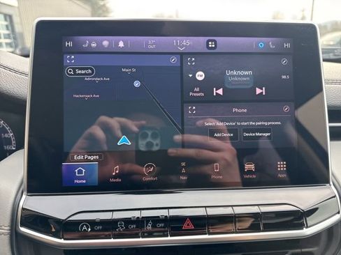 Certified 2022 Jeep Compass Limited w/ Elite Group image 18