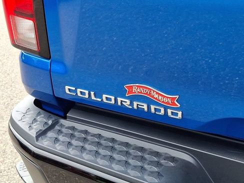 Used 2024 Chevrolet Colorado Z71 w/ Z71 Convenience Package 2 AWD/4WD image 24