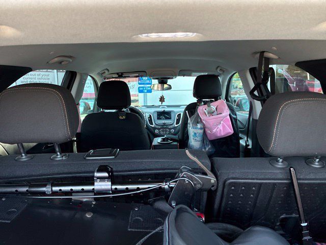 Used 2023 Chevrolet Equinox LT FWD image 9
