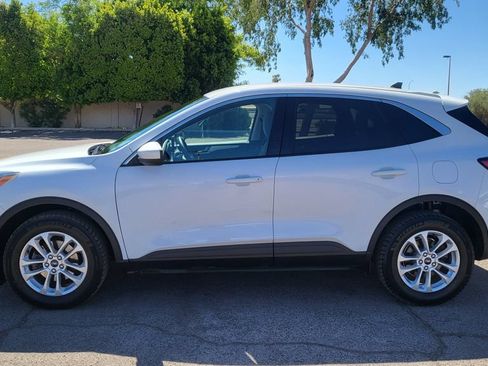 Used 2020 Ford Escape SE AWD/4WD image 7