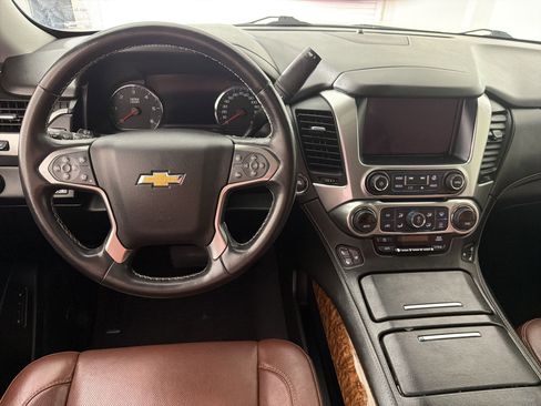 Used 2020 Chevrolet Tahoe Premier w/ Premier Plus Edition RWD image 30
