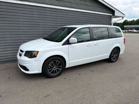 Used 2019 Dodge Grand Caravan GT FWD image 21