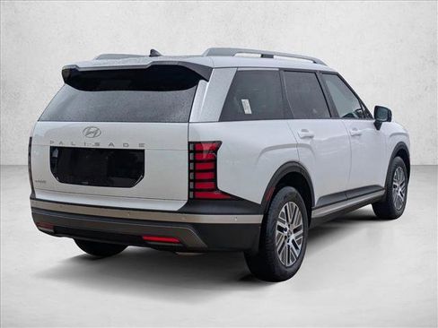 New 2026 Hyundai Palisade SEL Premium FWD image 2
