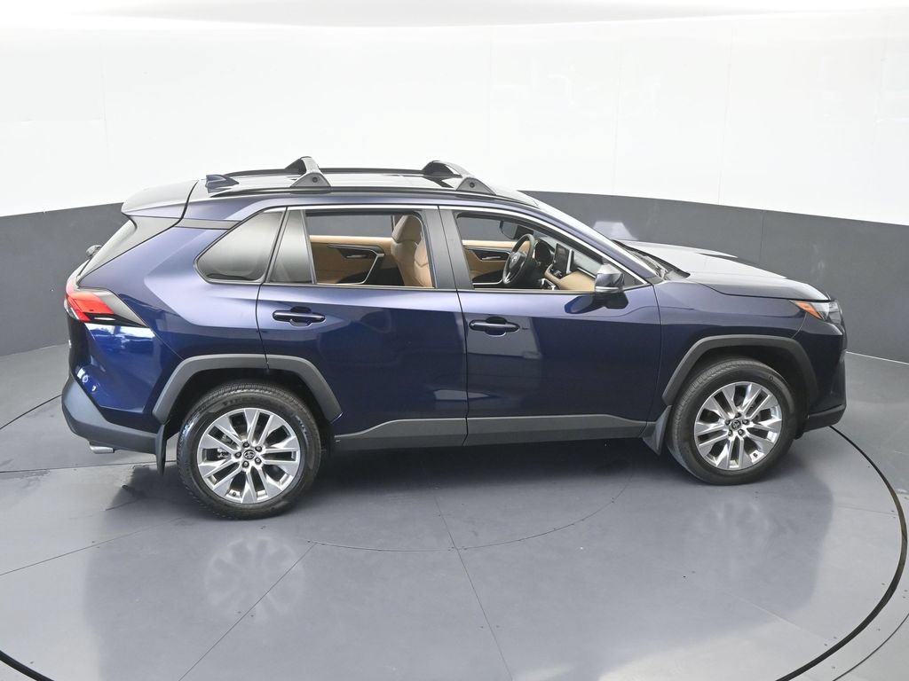 Used 2025 Toyota RAV4 XLE Premium FWD image 54