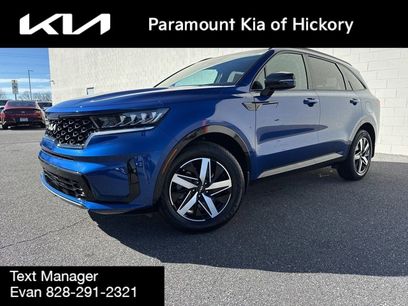 Used 2023 Kia Sorento S w/ Panoramic Sunroof Package