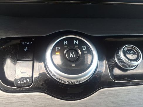 Used 2025 Ford Expedition Max Platinum AWD/4WD image 31