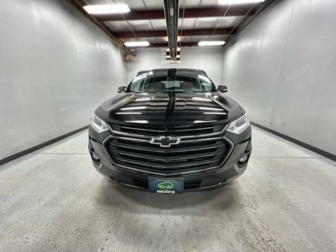 Certified 2018 Chevrolet Traverse Premier w/ Redline Edition AWD/4WD image 3