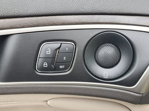 Used 2020 Lincoln MKZ Reserve w/ Elements Package AWD/4WD image 17