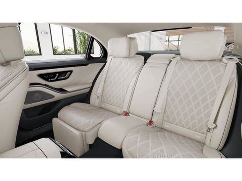 New 2026 Mercedes-Benz S 580 4MATIC Sedan image 4