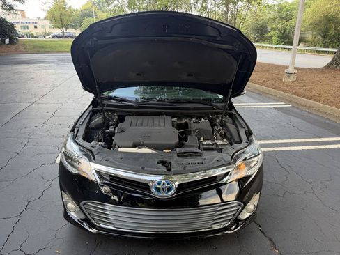 Used 2013 Toyota Avalon XLE Touring FWD image 27