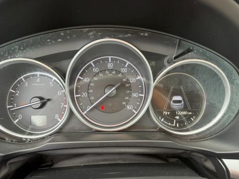 Used 2018 MAZDA CX-5 Touring w/ Preferred Equipment Package FWD image 10