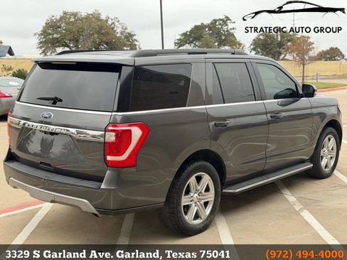 Used 2019 Ford Expedition XLT w/ Equipment Group 202A image 6
