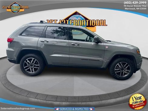 Used 2021 Jeep Grand Cherokee Trailhawk AWD/4WD image 10