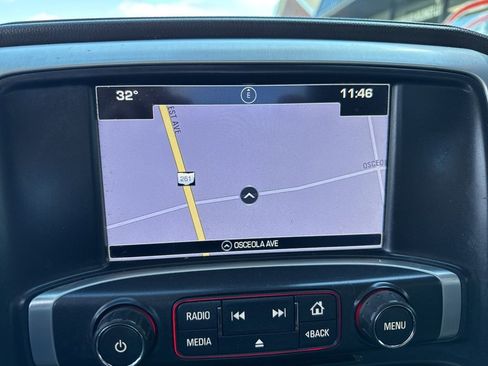 Used 2016 GMC Sierra 2500 SLT w/ Driver Alert Package image 8