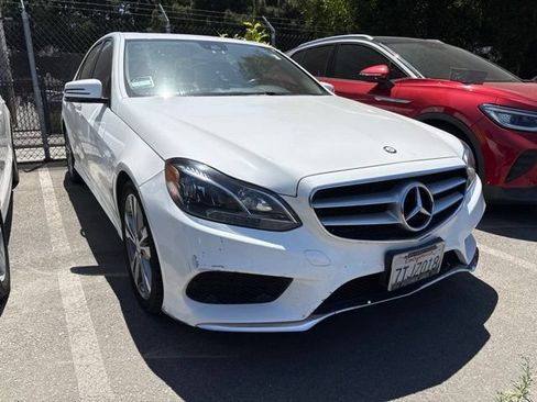 Used 2016 Mercedes-Benz E 350 Sedan image 2