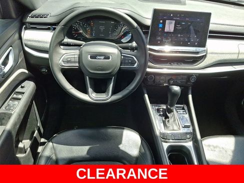 Used 2023 Jeep Compass Latitude AWD/4WD image 12