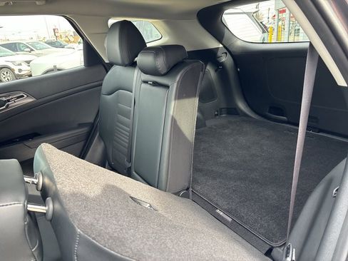 Used 2024 Kia Sportage SX image 32