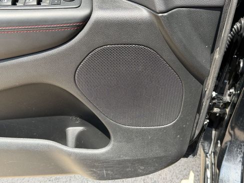 Used 2024 Dodge Durango GT RWD image 28