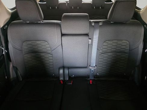 Used 2025 Nissan Pathfinder SV image 26