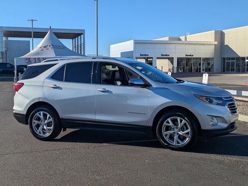 Used 2018 Chevrolet Equinox Premier image 6