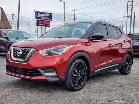 Used 2020 Nissan Kicks SR w/ SR Premium Package FWD image 1