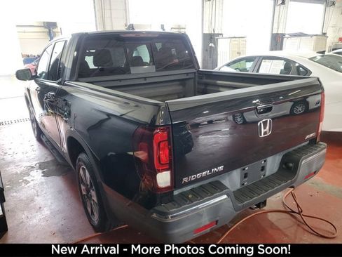 Used 2019 Honda Ridgeline RTL-T image 3