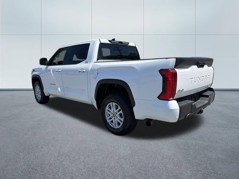 Used 2023 Toyota Tundra SR5 w/ SR5 Premium Package AWD/4WD image 7