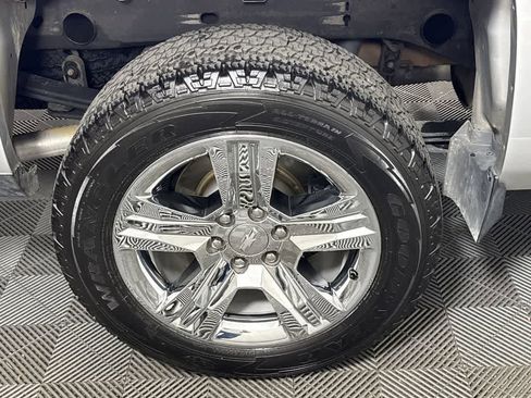 Used 2016 Chevrolet Silverado 1500 Custom w/ Custom Convenience Package image 16