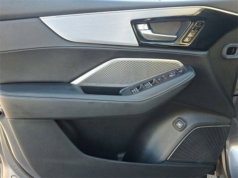 Certified 2024 Acura MDX SH-AWD w/ Technology Package image 12