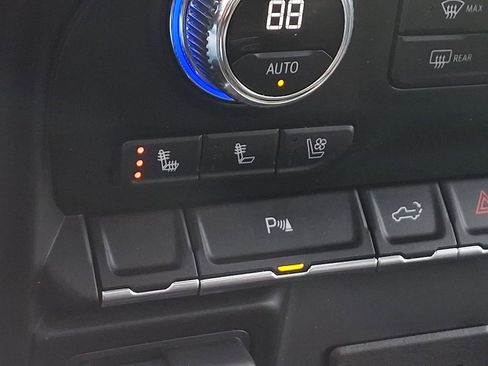 Used 2022 GMC Sierra 1500 Denali w/ Denali Premium Package image 25