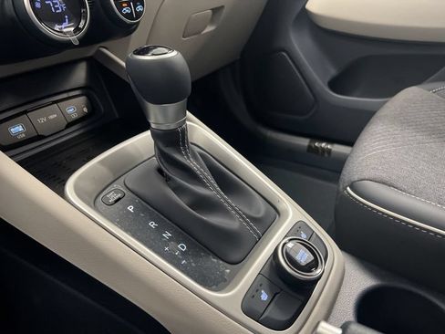 New 2026 Hyundai Venue SEL FWD image 27