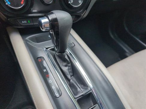 Used 2017 Honda HR-V LX image 14