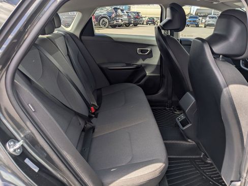 Certified 2025 Kia K4 FWD image 25