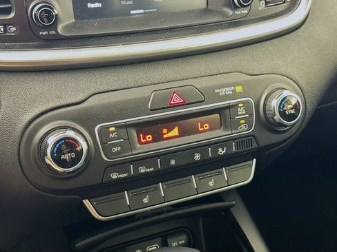 Used 2020 Kia Sorento S AWD/4WD image 15