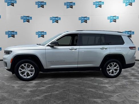 Certified 2022 Jeep Grand Cherokee L Limited image 3