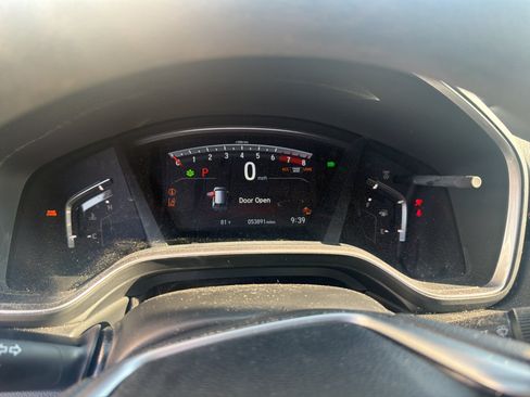 Used 2017 Honda CR-V EX image 5