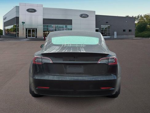 Used 2022 Tesla Model 3 Performance image 7
