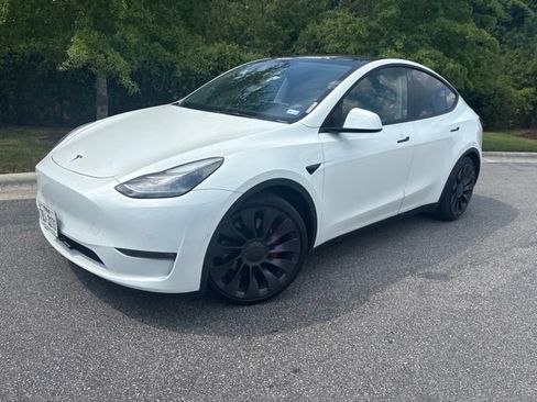 Used 2022 Tesla Model Y Performance AWD/4WD image 1