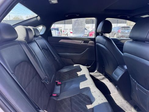 Used 2018 Hyundai Sonata Sport image 11