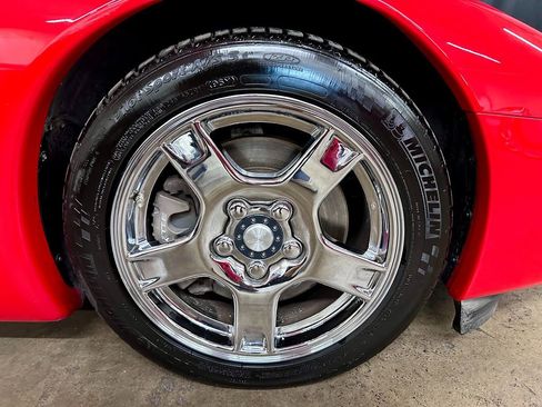 Used 1998 Chevrolet Corvette Convertible w/ Memory Pkg image 28