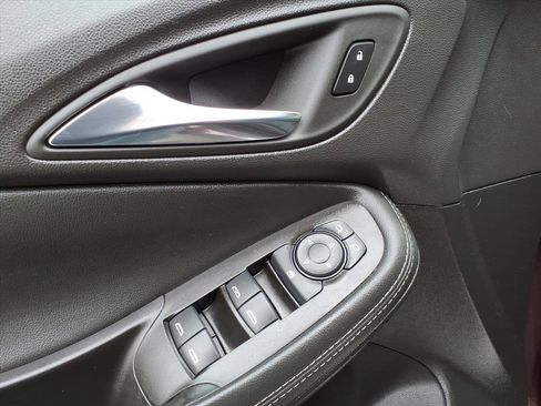 Used 2023 Buick Encore GX Preferred w/ Cold Weather Comfort Package image 15