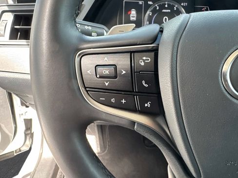 Used 2025 Lexus ES 350 w/ Premium Package FWD image 30