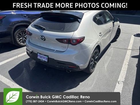 Used 2022 MAZDA MAZDA3 s AWD/4WD image 3